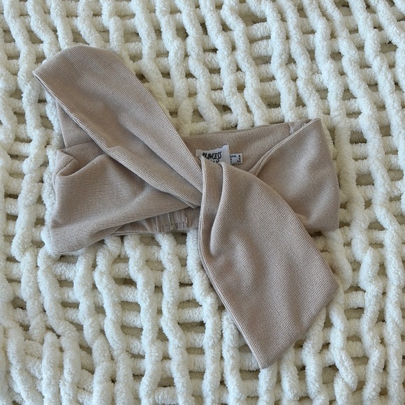 Princess polly sparkly tan top - Picture 1 of 2